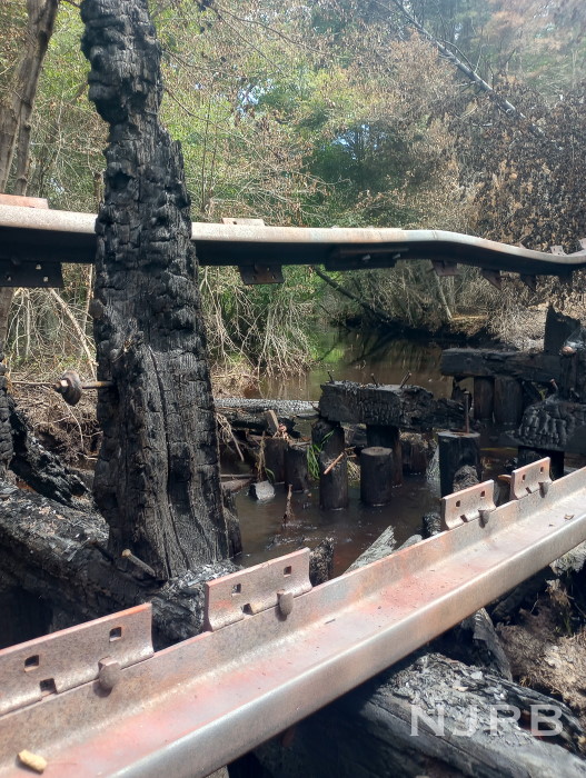 20250707_1045_Split level RR tracks.jpg