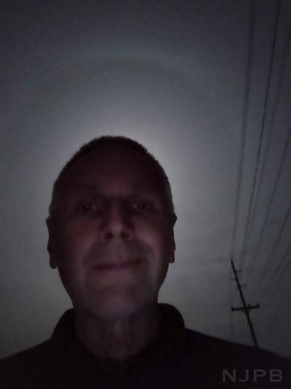 Blue full moon halo 6 selfie.png